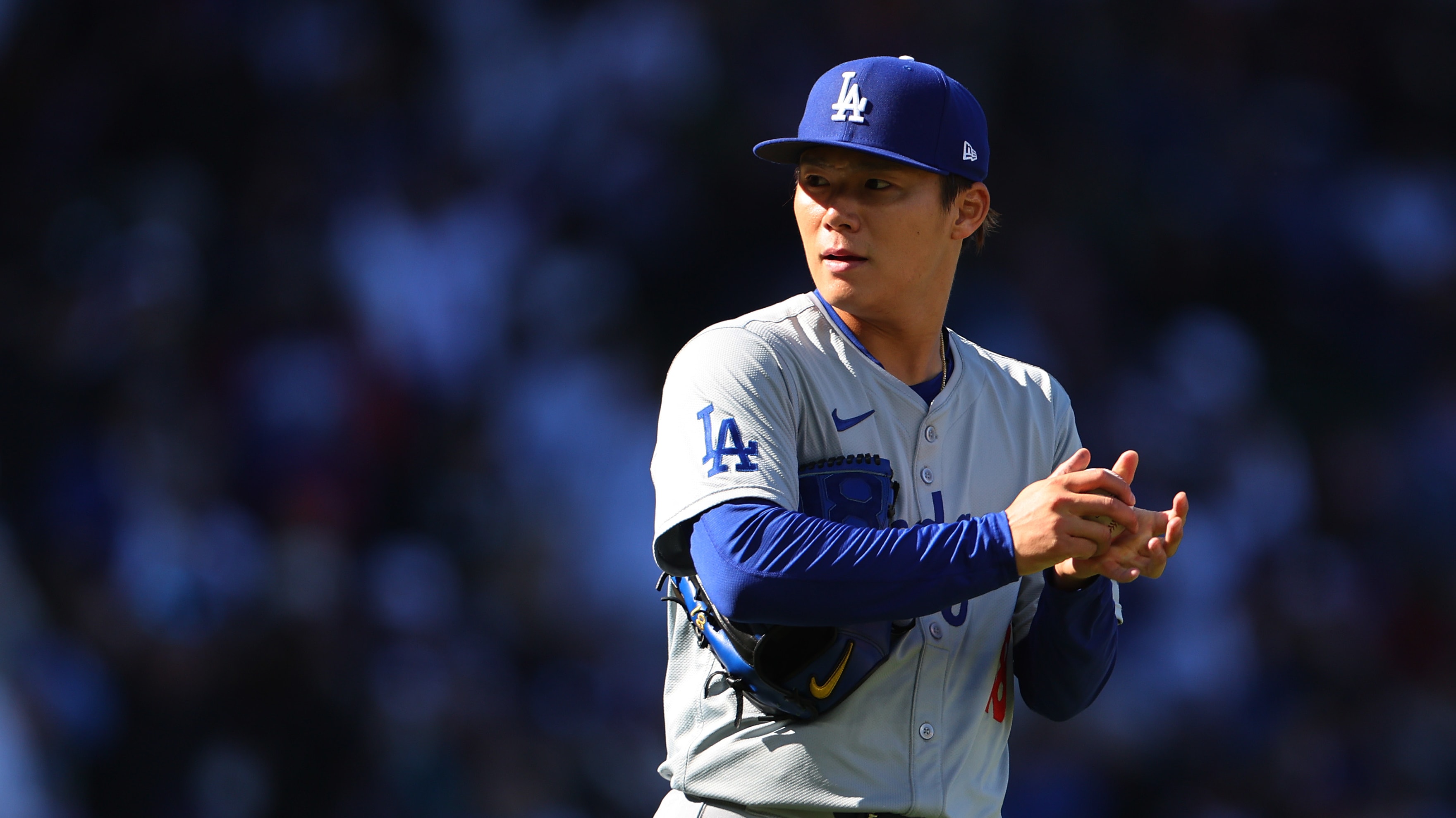 Dodgers Shutout Cubs: Yamamoto's Gem, Edman's Blast Power 3-0 Win Dodgers Shutout Cubs: Yamamoto's Gem, Edman's Blast Power 3-0 Win