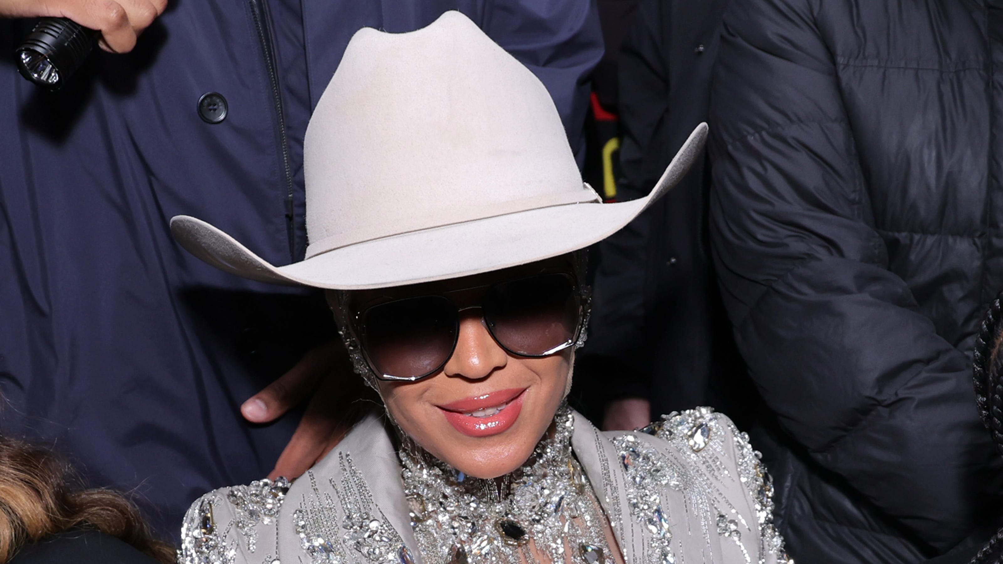 Double The Streams: Beyoncé's Double The Streams: Beyoncé's