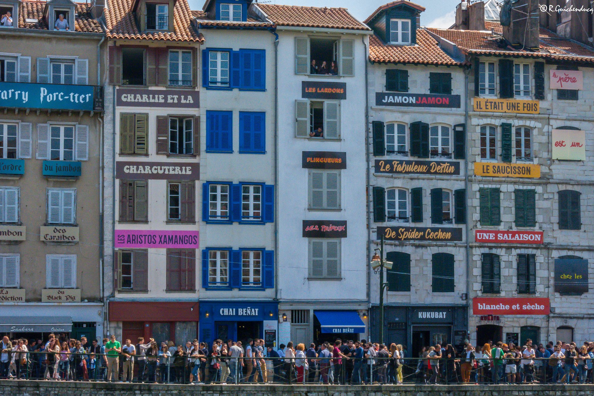 Doutes Sur La Foire Au Jambon 2025 À Bayonne: Déficit Et Coûts D'organisation En Question Doutes Sur La Foire Au Jambon 2025 À Bayonne: Déficit Et Coûts D'organisation En Question