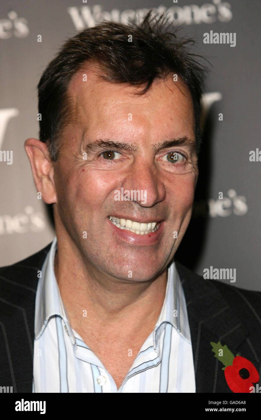 Dragon Den's Duncan Bannatyne Supports Moroccan Children's Charity Dragon Den's Duncan Bannatyne Supports Moroccan Children's Charity