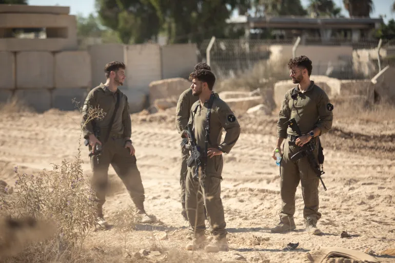 Drama Pertukaran Tahanan: Satu Tentara Israel Dan 1.027 Tahanan Palestina Drama Pertukaran Tahanan: Satu Tentara Israel Dan 1.027 Tahanan Palestina