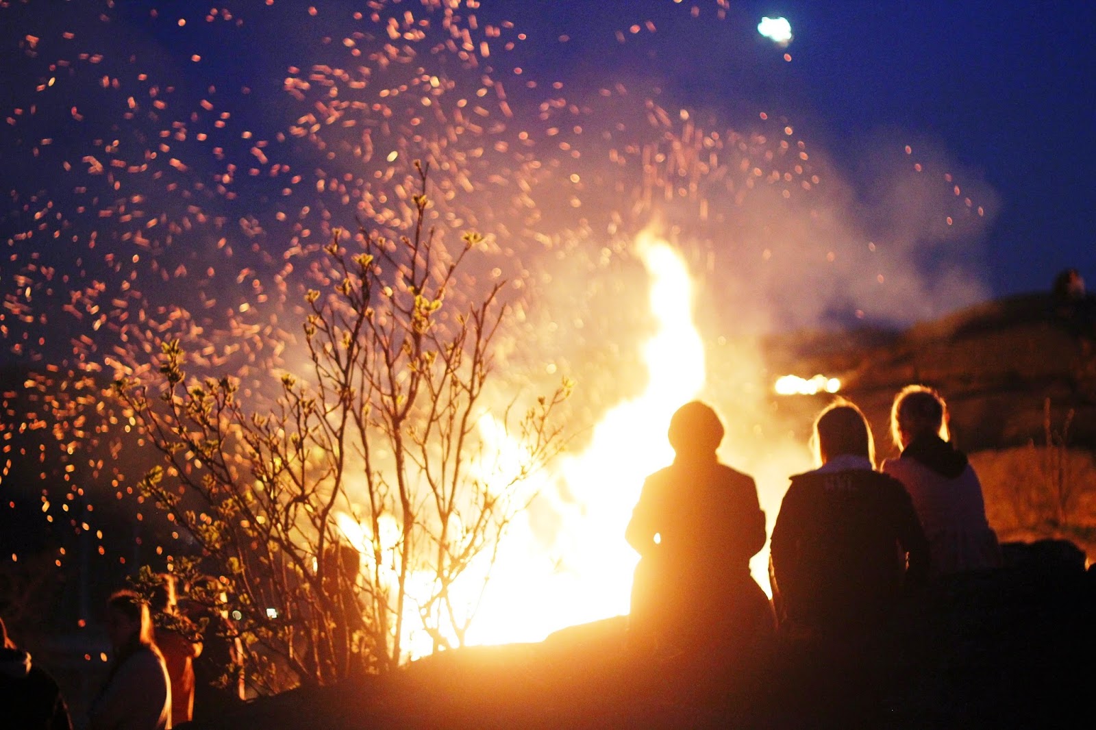 Dry Spell Threatens To Cancel Easter Bonfire Celebrations Dry Spell Threatens To Cancel Easter Bonfire Celebrations