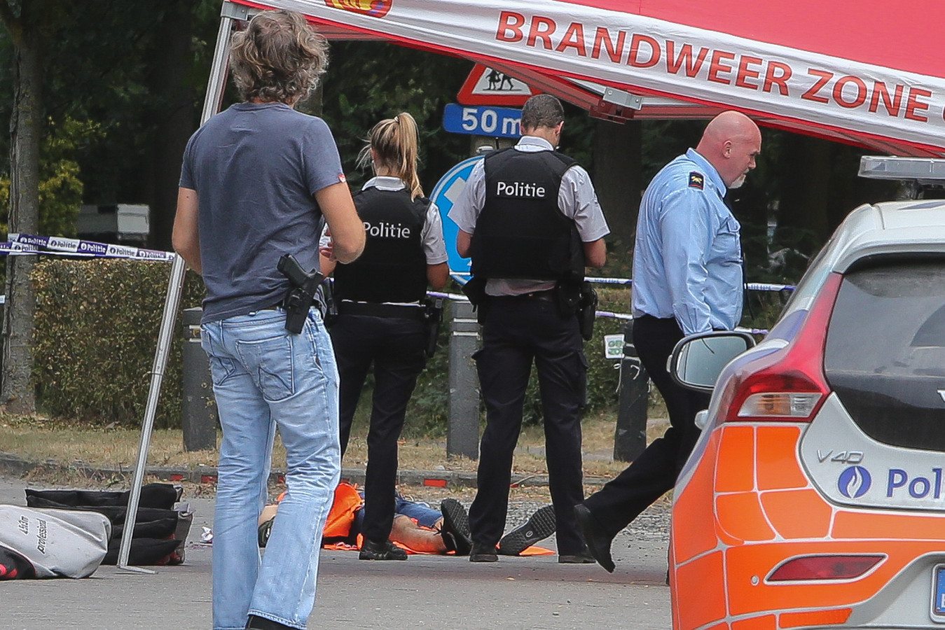 Duizenden Euro's Buitgemaakt Bij Overval Door 16-jarige Venlonaar Duizenden Euro's Buitgemaakt Bij Overval Door 16-jarige Venlonaar