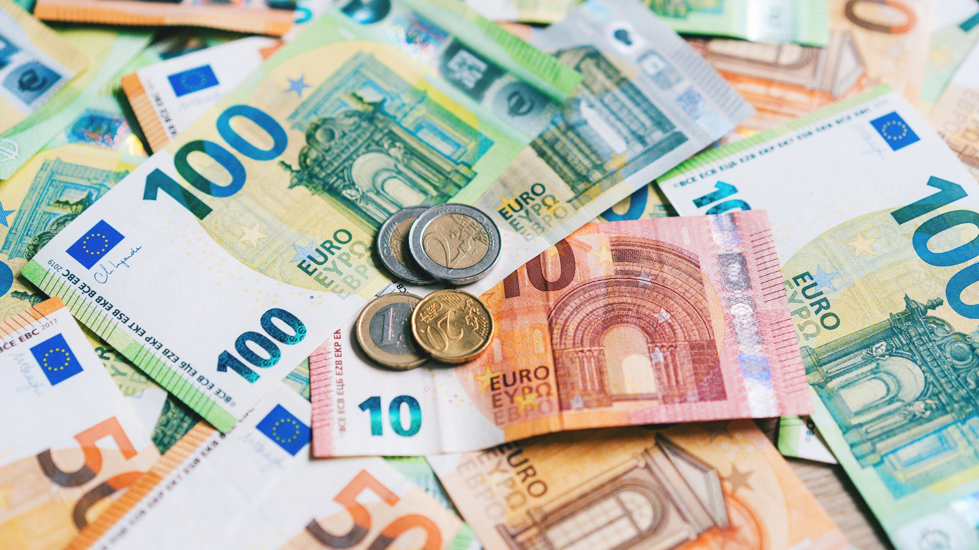 €1m Lotto Win: Location Revealed, Urgent Player Appeal €1m Lotto Win: Location Revealed, Urgent Player Appeal