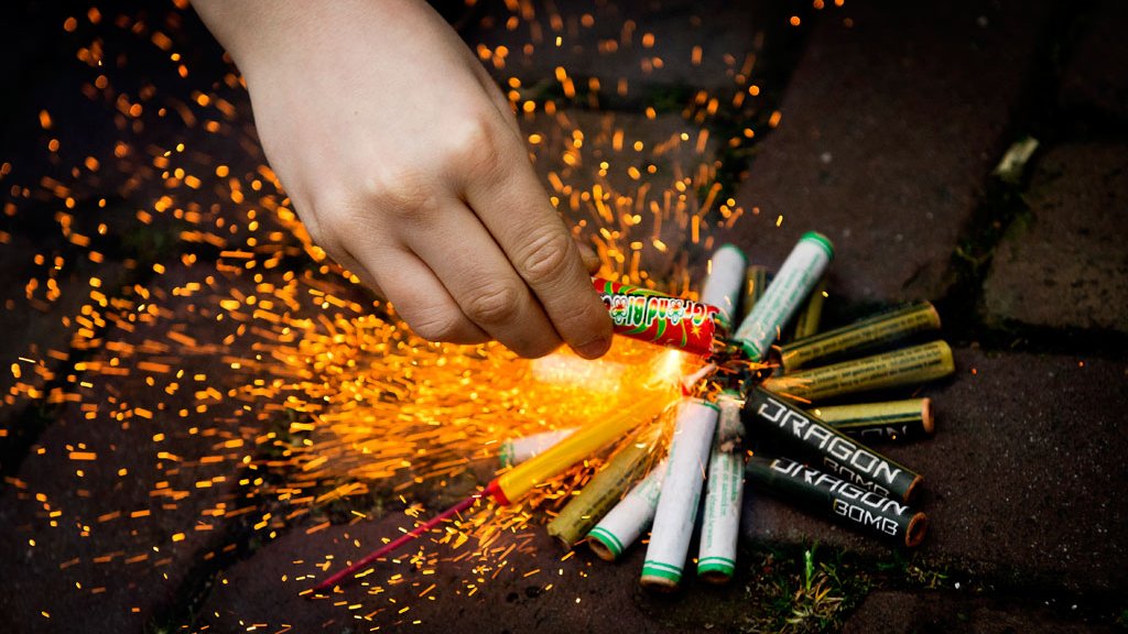 Een Op De Zes Nederlanders Blijft Vuurwerk Kopen Ondanks Dreigend Landelijk Verbod Een Op De Zes Nederlanders Blijft Vuurwerk Kopen Ondanks Dreigend Landelijk Verbod