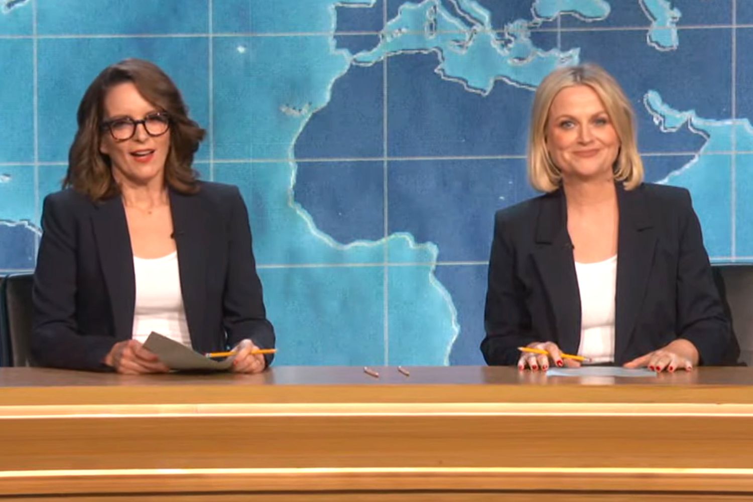 Ego Nwodim's Weekend Update Meltdown: SNL Hosts React Ego Nwodim's Weekend Update Meltdown: SNL Hosts React