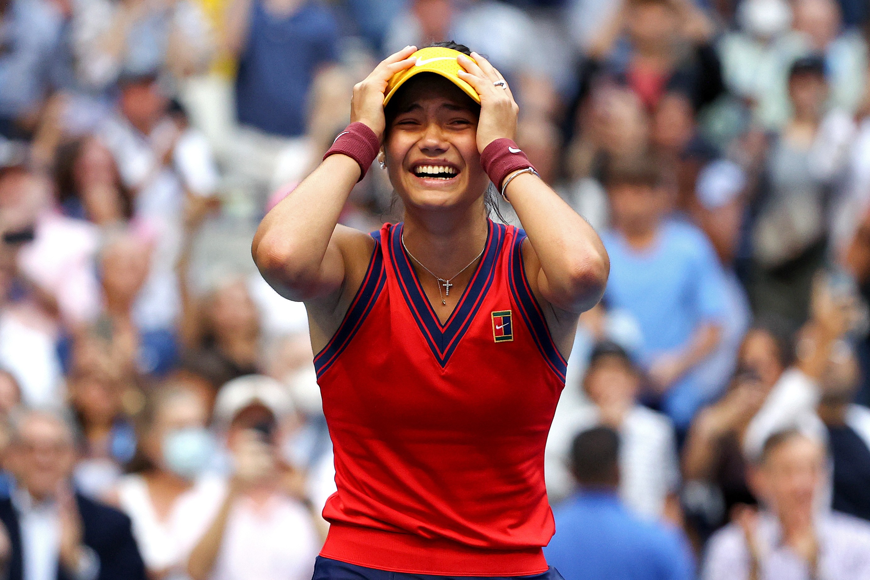 Emma Raducanu Advances To Miami Open Quarterfinals Emma Raducanu Advances To Miami Open Quarterfinals