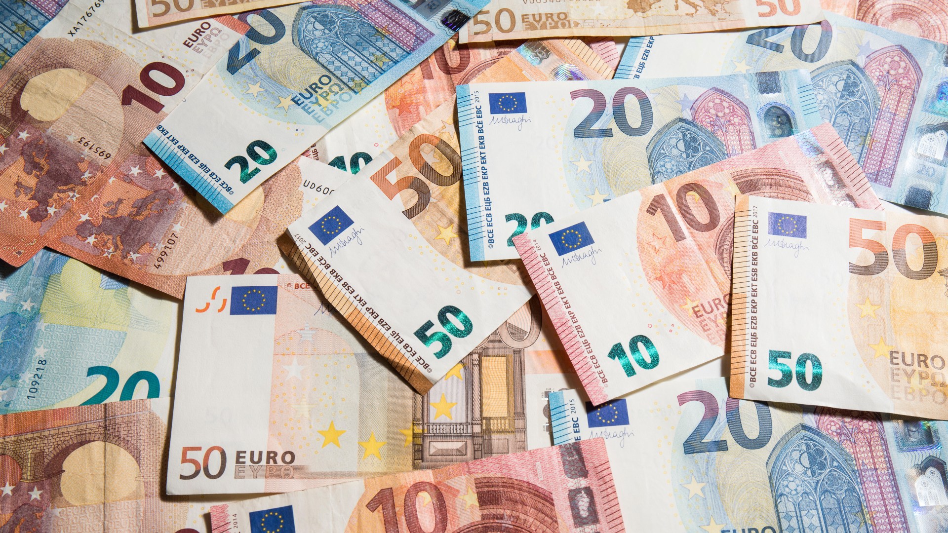 EuroMillions Lottery: Irish Players Claim Jackpot – Where Were The Winning Tickets Sold? EuroMillions Lottery: Irish Players Claim Jackpot – Where Were The Winning Tickets Sold?