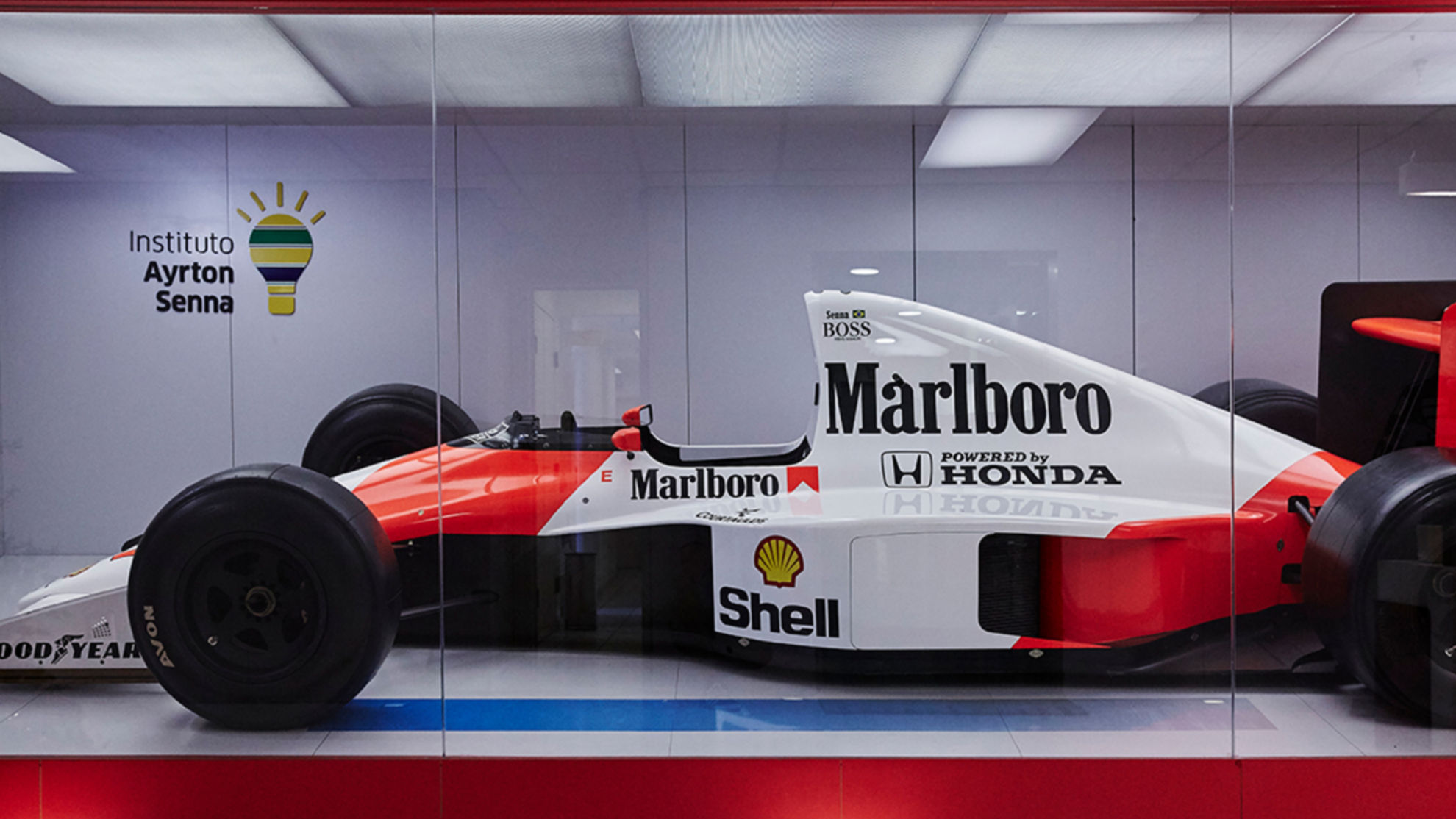 F1 Legends Over 40: Analyzing Their Post-Peak Performance F1 Legends Over 40: Analyzing Their Post-Peak Performance
