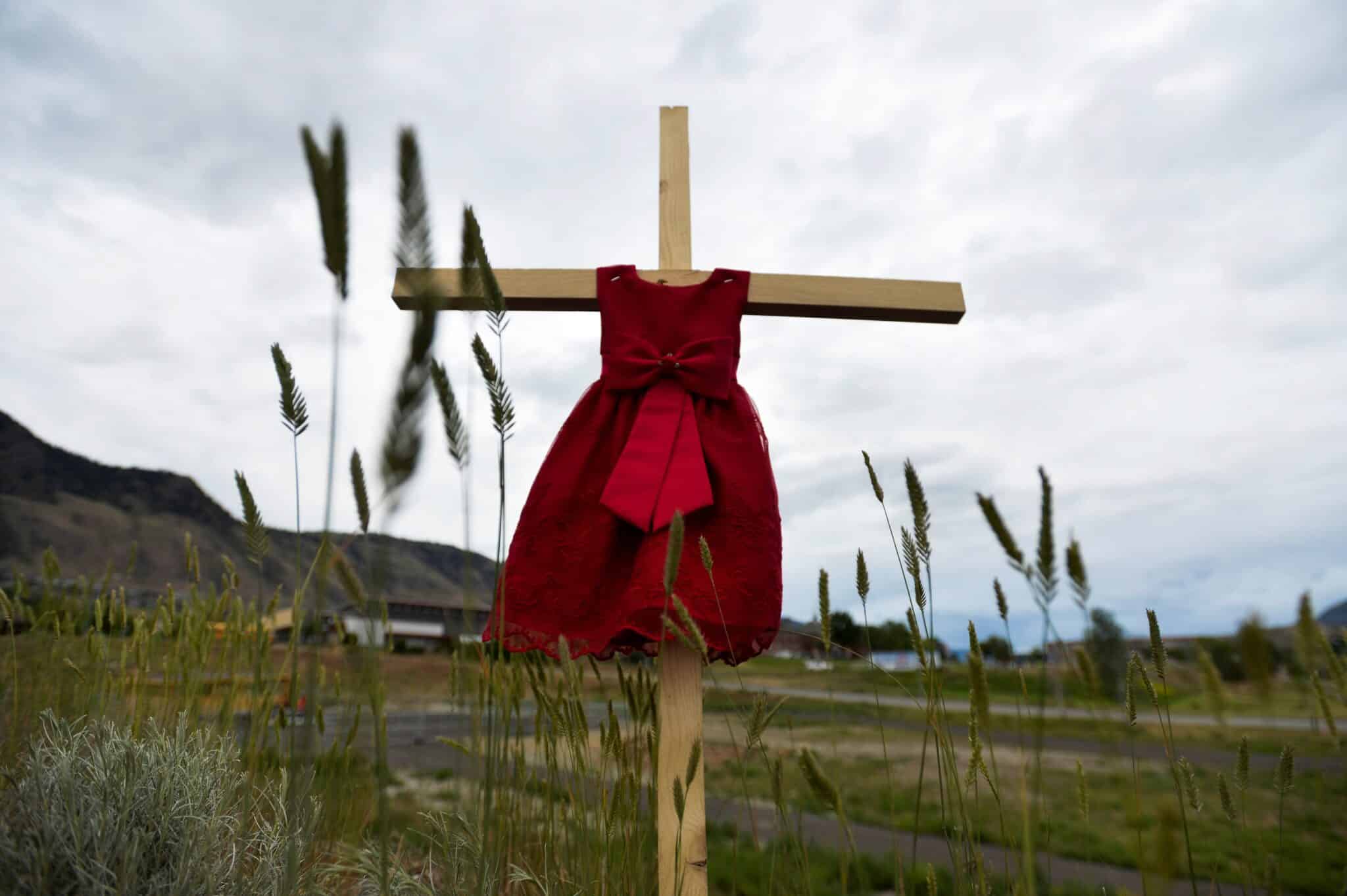 Family Of Indigenous B.C. Youth Who Died In Care Believe She Froze To Death Family Of Indigenous B.C. Youth Who Died In Care Believe She Froze To Death