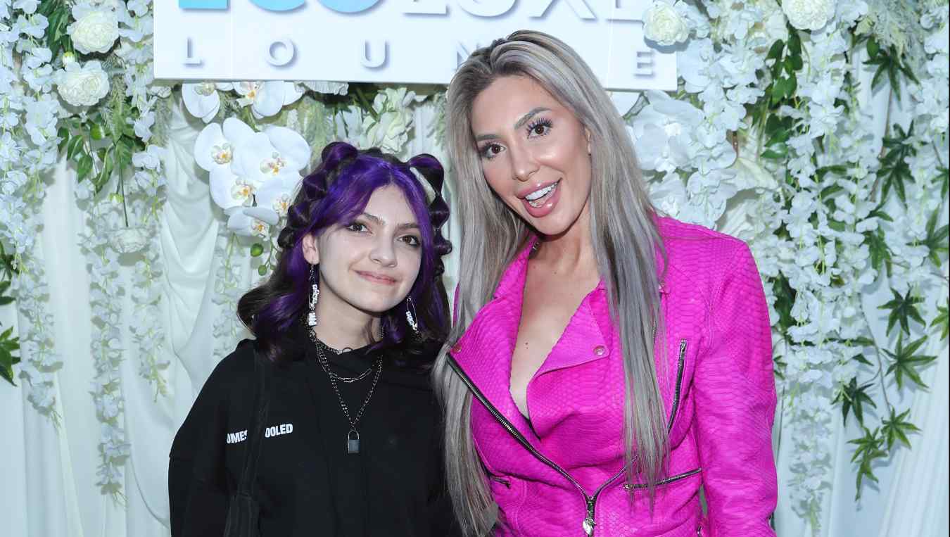 Farrah Abraham: Examining The Costs Of Teen Mom Fame Farrah Abraham: Examining The Costs Of Teen Mom Fame