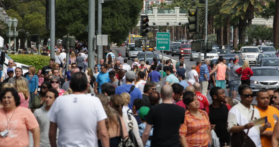 Fewer Tourists On The Las Vegas Strip, But Off-Strip Businesses Flourish Fewer Tourists On The Las Vegas Strip, But Off-Strip Businesses Flourish