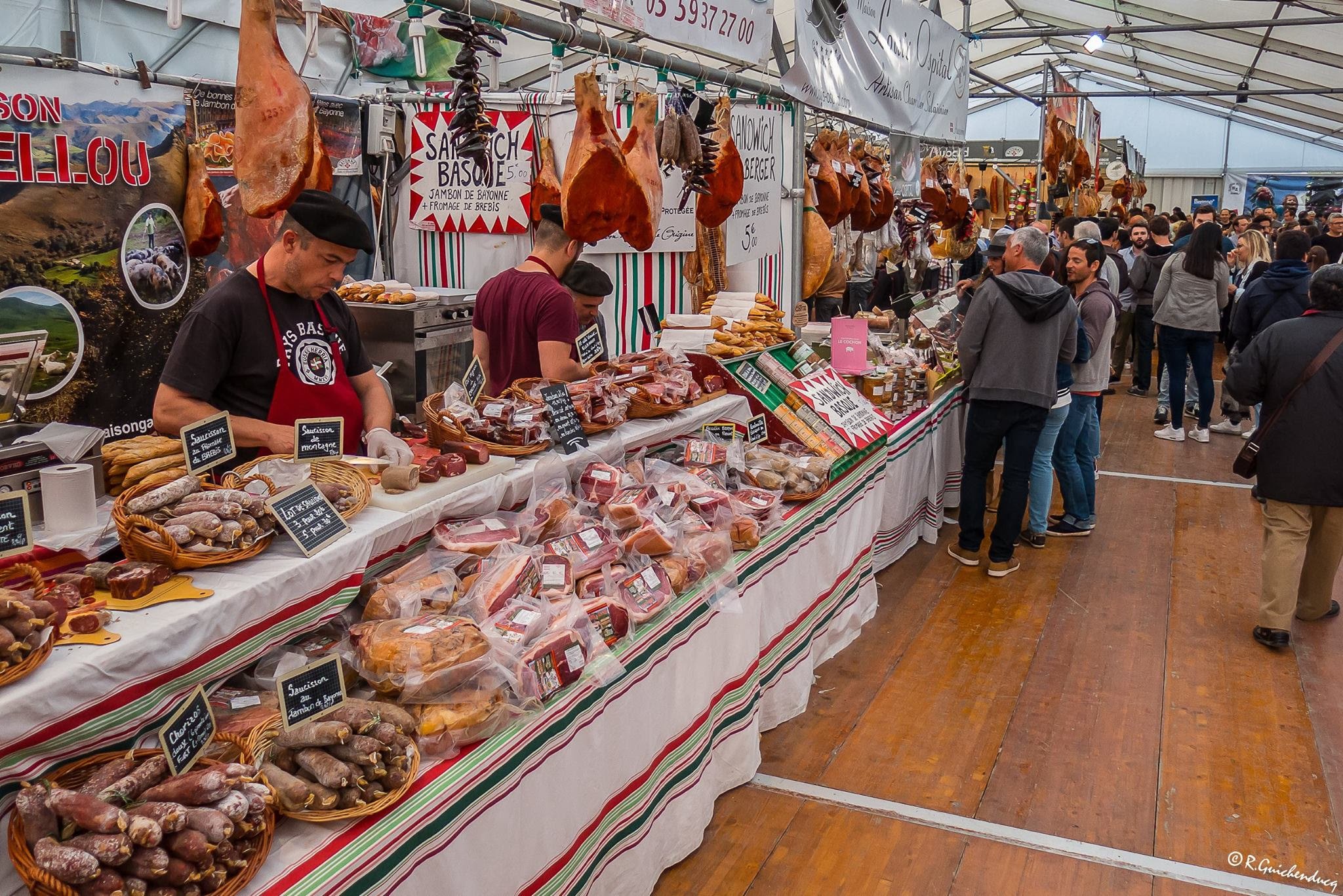 Foire Au Jambon Bayonne 2025:  Le Maire S'interroge Sur Le Coût Exorbitant De L'organisation