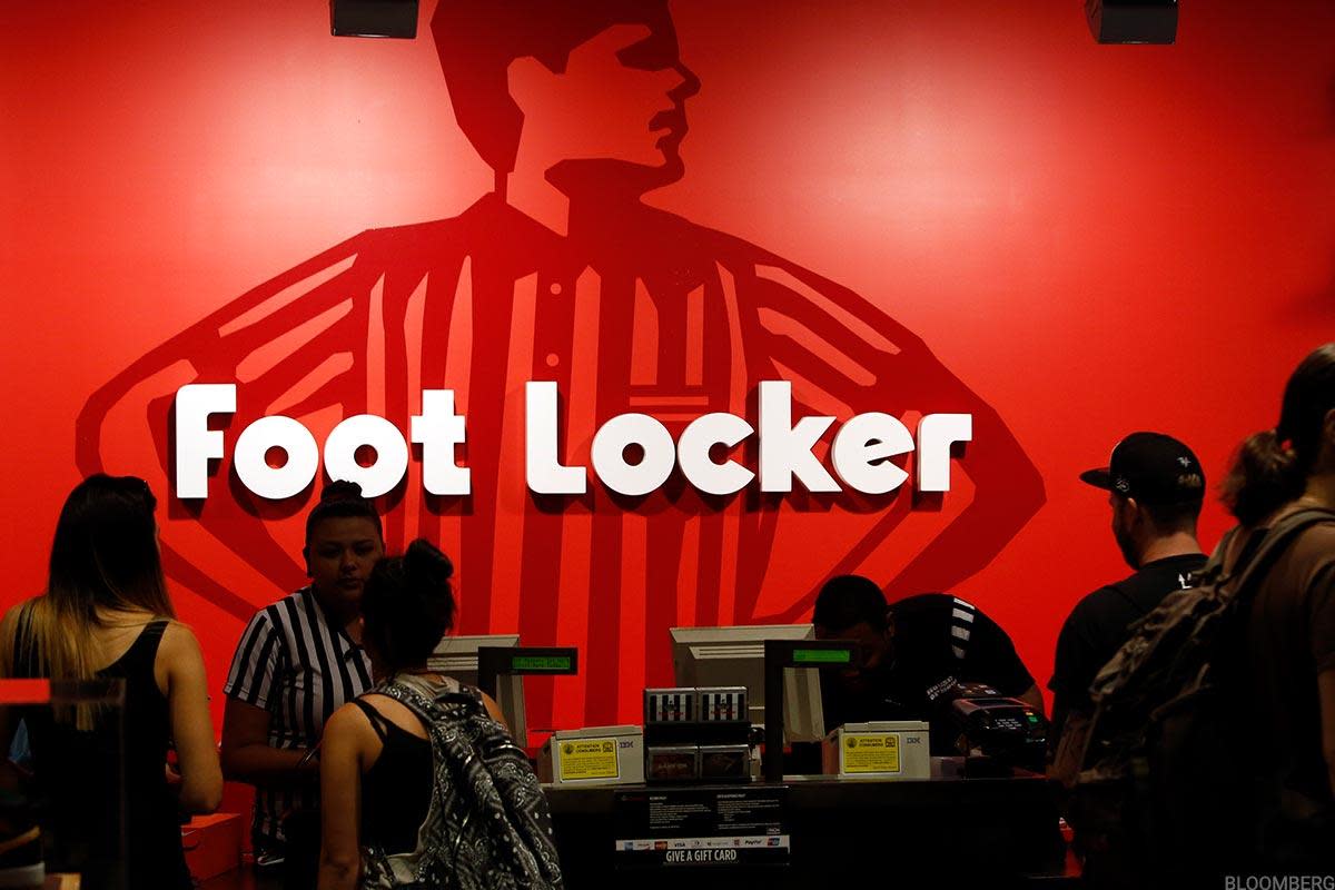 Foot Locker Earnings: Nike's Turnaround Takes Shape, Analysts Agree Foot Locker Earnings: Nike's Turnaround Takes Shape, Analysts Agree