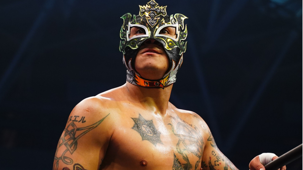Former AEW Star Rey Fenix Debuts On SmackDown: New Ring Name Announced Former AEW Star Rey Fenix Debuts On SmackDown: New Ring Name Announced