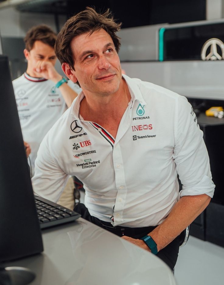 Formula 1 Tensions: Toto Wolff Addresses George Russell's Formula 1 Tensions: Toto Wolff Addresses George Russell's