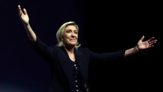 France's National Rally: Analyzing The Impact Of Le Pen's Sunday Demonstration France's National Rally: Analyzing The Impact Of Le Pen's Sunday Demonstration