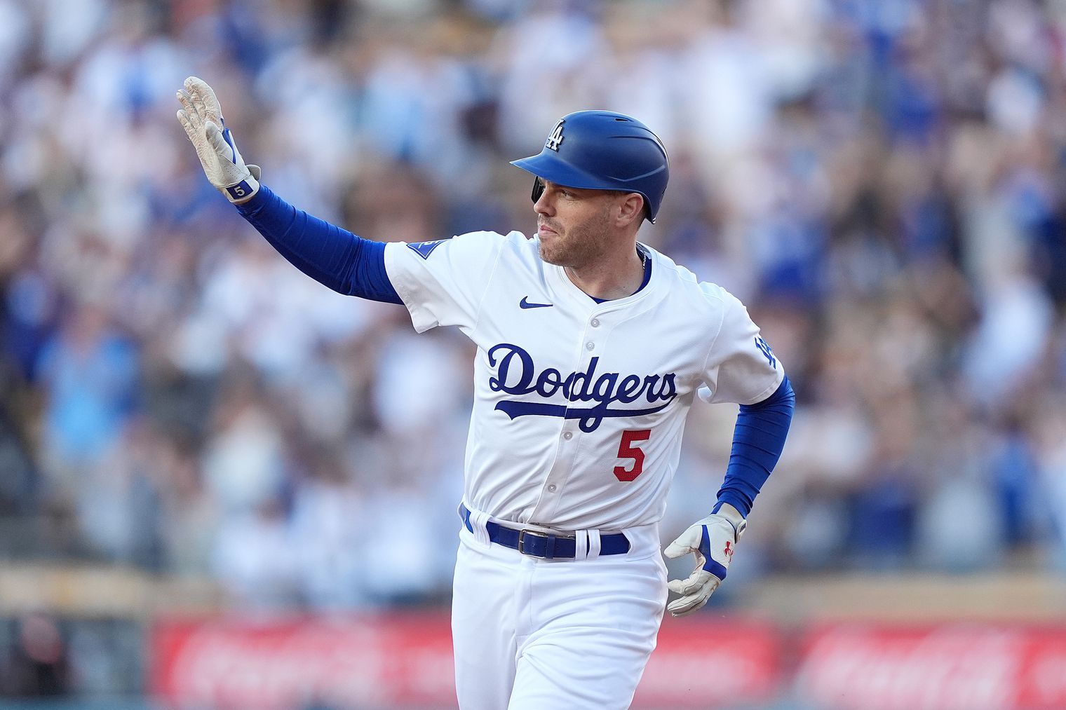 Freddie Freeman And Shohei Ohtani Power Dodgers To Victory Over Marlins Freddie Freeman And Shohei Ohtani Power Dodgers To Victory Over Marlins