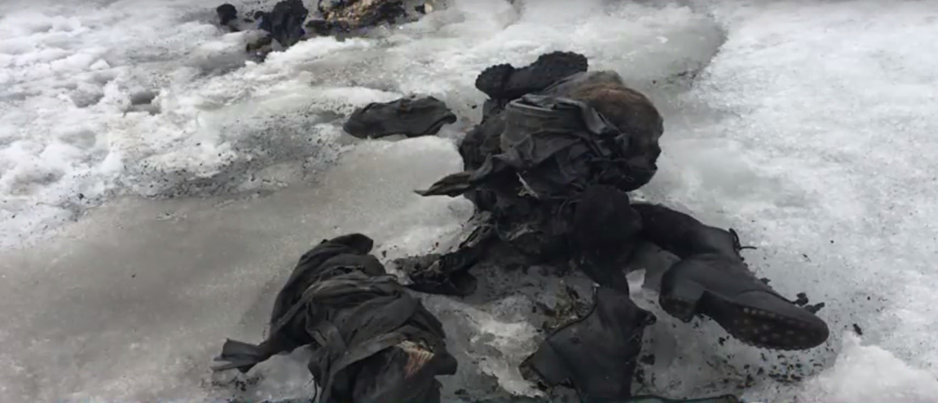 Glacier Collapse Buries Swiss Village, One Person Missing Glacier Collapse Buries Swiss Village, One Person Missing