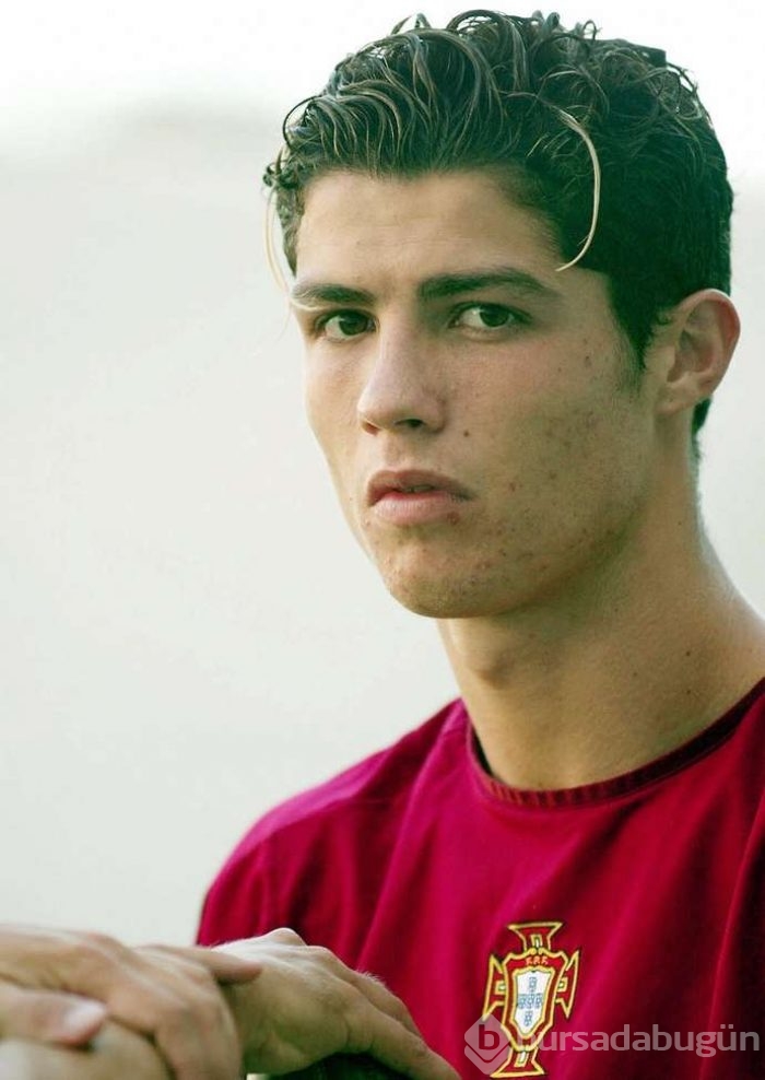 Global Etki: Cristiano Ronaldo'nun Marka Değerinin Analizi Global Etki: Cristiano Ronaldo'nun Marka Değerinin Analizi