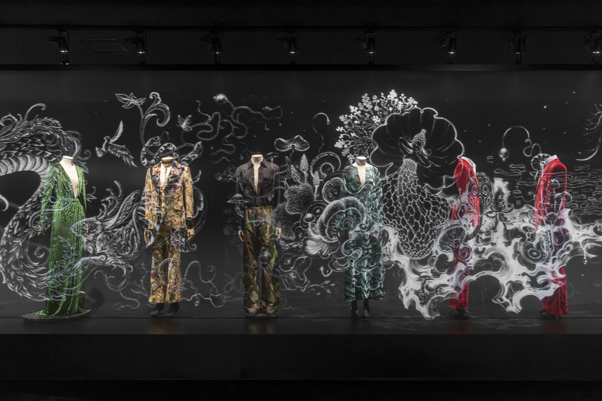 Gucci's Shanghai Exhibition: A Deep Dive Into The House's Legacy Gucci's Shanghai Exhibition: A Deep Dive Into The House's Legacy