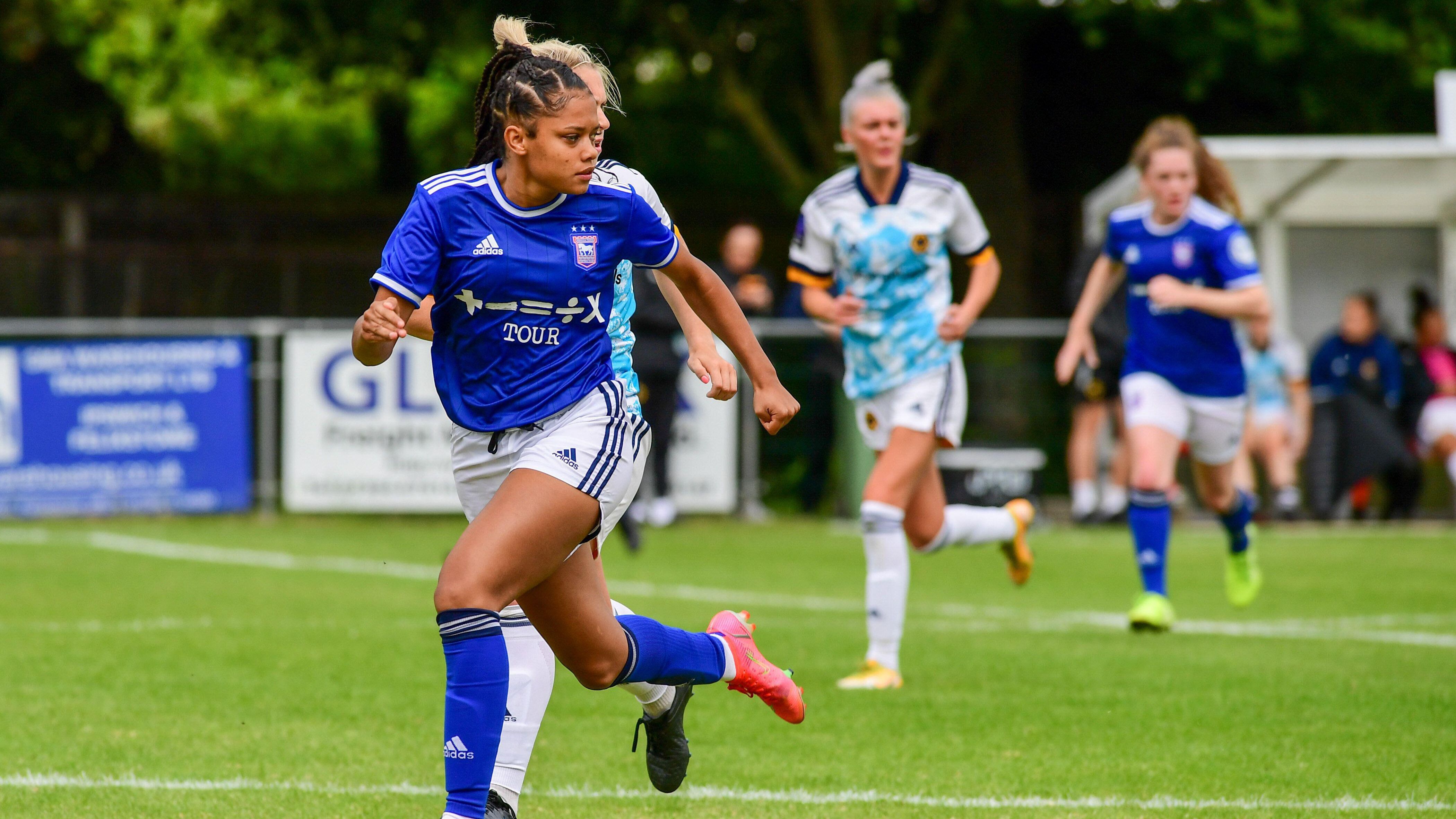 Gwalia Vs Ipswich Town Women: Key Match In Title Race Gwalia Vs Ipswich Town Women: Key Match In Title Race