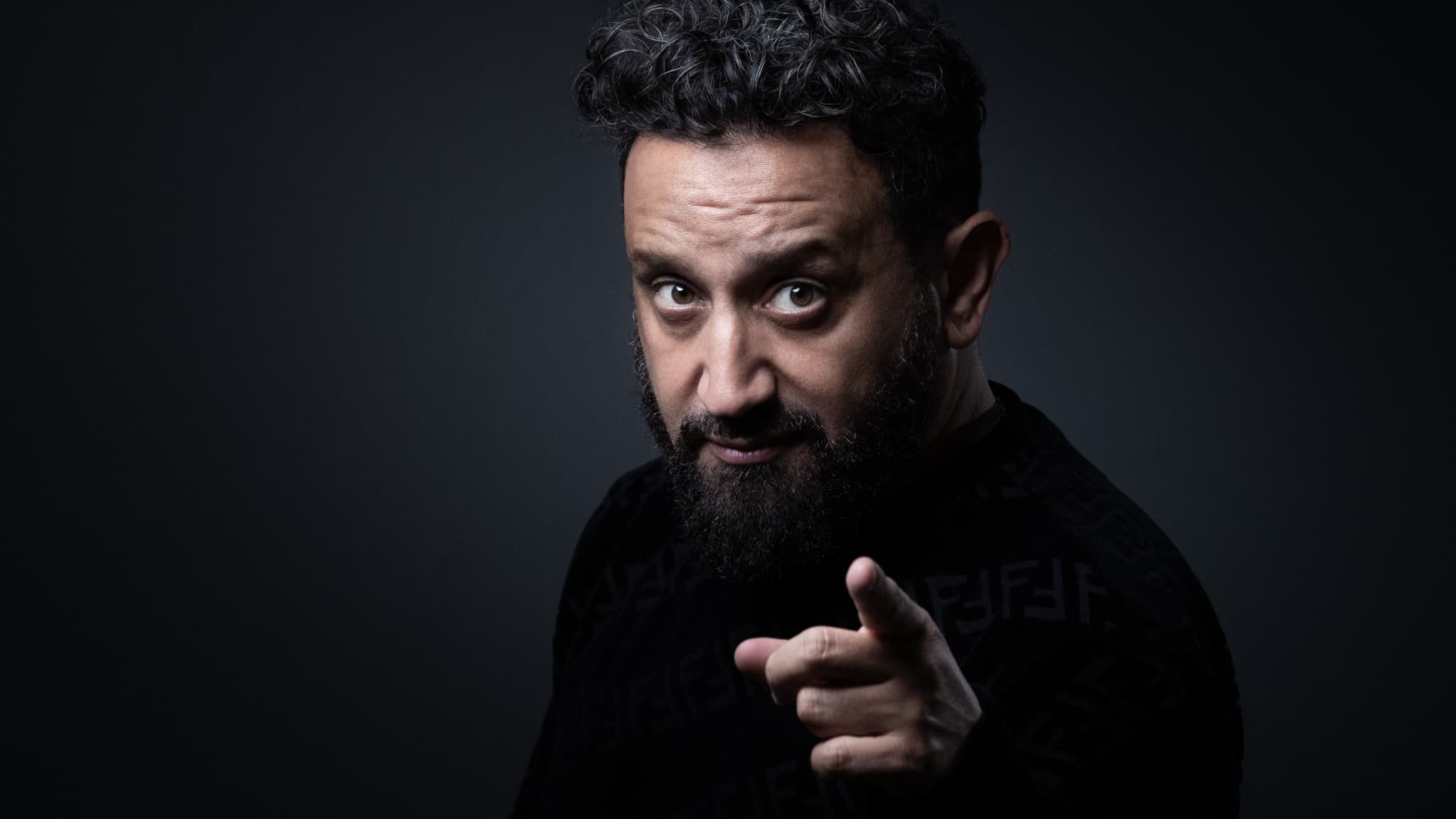 Hanouna Sur M6 : Un Animateur Vedette Réagit À L'arrivée Du Trublion Hanouna Sur M6 : Un Animateur Vedette Réagit À L'arrivée Du Trublion