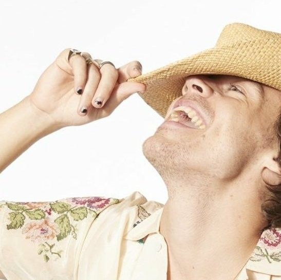 Harry Styles' Response To A Bad SNL Impression Harry Styles' Response To A Bad SNL Impression