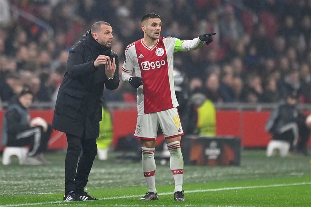 Heitinga: Topkandidaat Voor Ajax Trainerschap Heitinga: Topkandidaat Voor Ajax Trainerschap