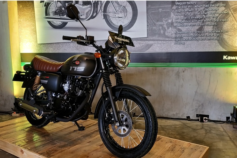 Honda ST125 Dax Vs Kawasaki W175: Pilihan Motor Klasik Modern Terbaik Honda ST125 Dax Vs Kawasaki W175: Pilihan Motor Klasik Modern Terbaik