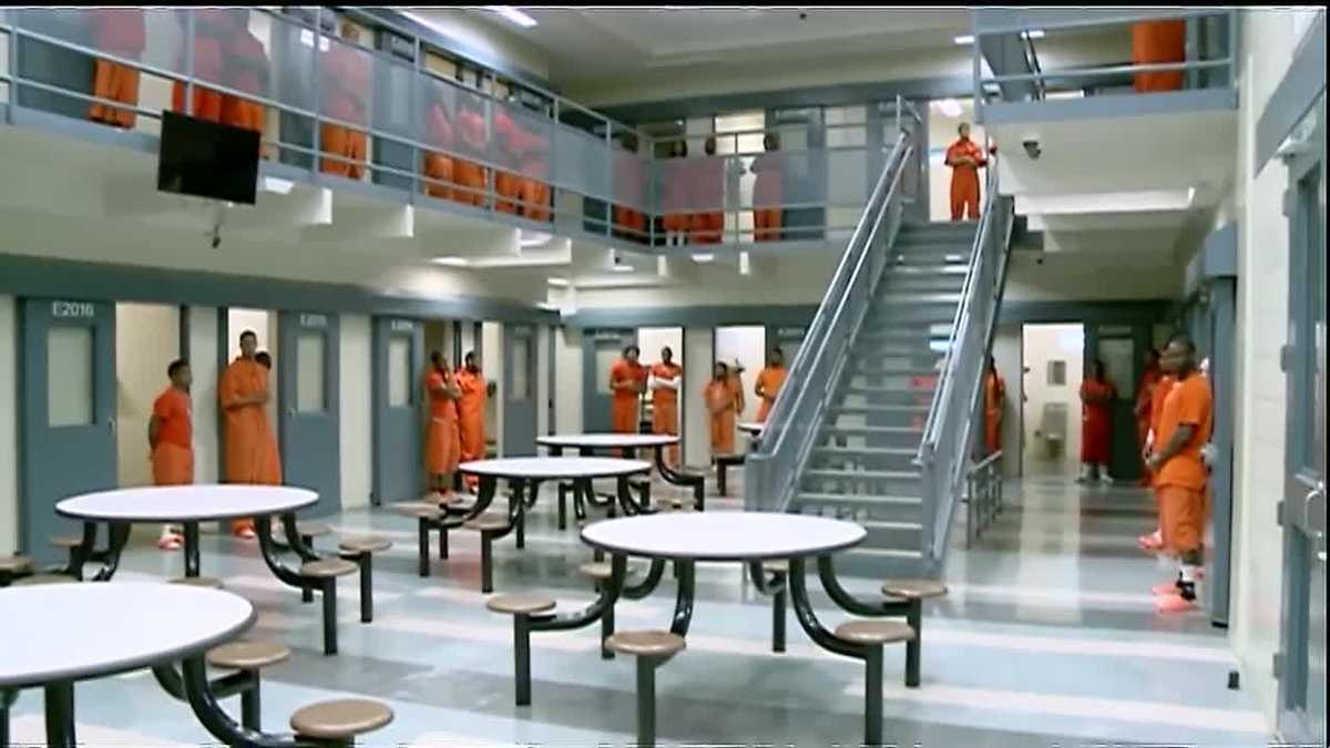 How 10 New Orleans Inmates Escaped Jail Undetected How 10 New Orleans Inmates Escaped Jail Undetected