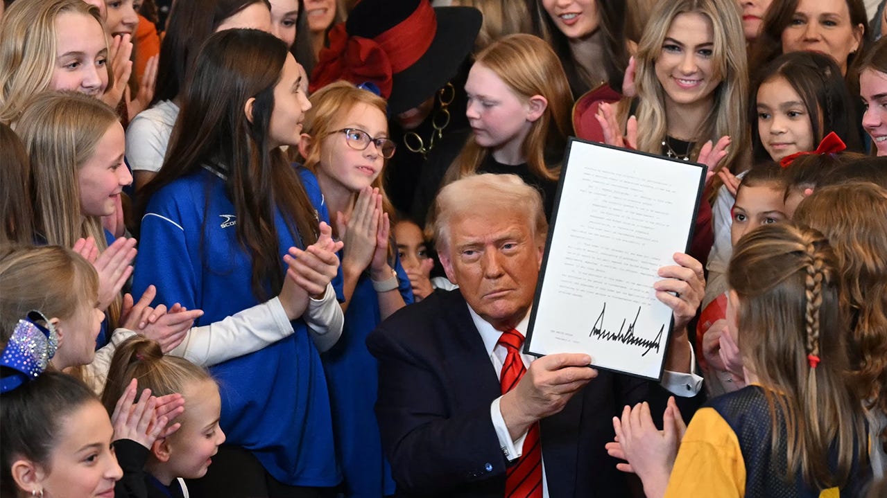 How Trump's Executive Orders Affected The Transgender Community How Trump's Executive Orders Affected The Transgender Community