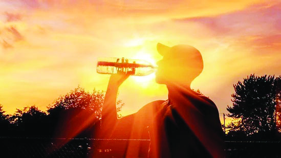 Indore Reaches 40° Celsius: Heatwave Alert And Health Advisory Indore Reaches 40° Celsius: Heatwave Alert And Health Advisory