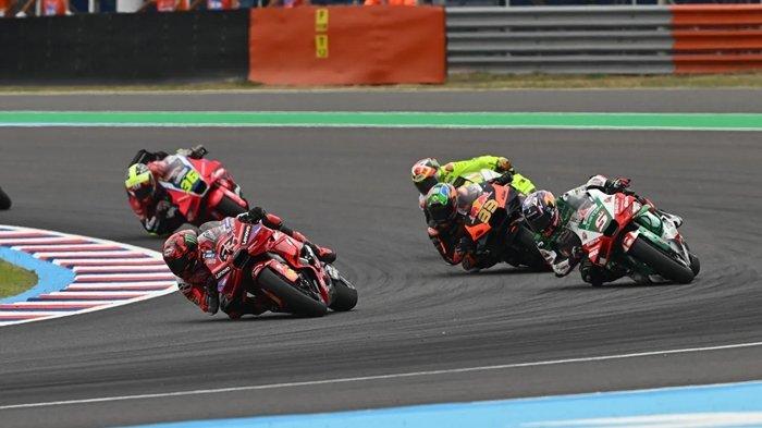 Jadwal MotoGP Inggris 2025: Saksikan Live Race Dan Hasil FP1 Di Trans7 Jadwal MotoGP Inggris 2025: Saksikan Live Race Dan Hasil FP1 Di Trans7
