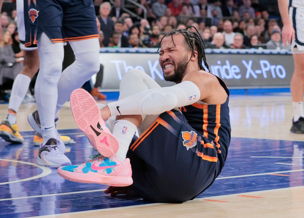 Jalen Brunson's Ankle Injury: Key Moments From Knicks-Lakers Overtime Jalen Brunson's Ankle Injury: Key Moments From Knicks-Lakers Overtime