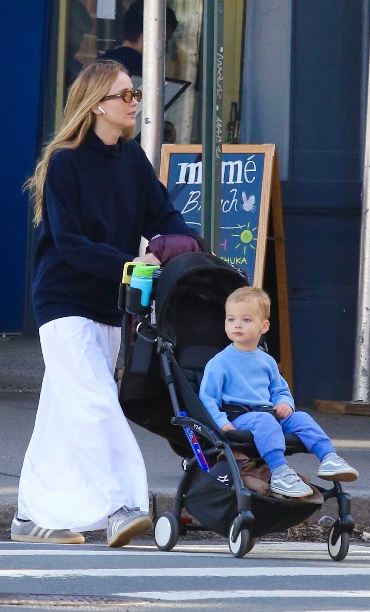 Je Li Jennifer Lawrence Rodila Drugo Dijete? Je Li Jennifer Lawrence Rodila Drugo Dijete?