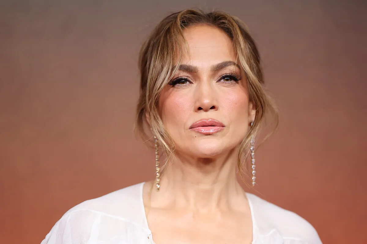 Jennifer Lopez: Potential Host For The 2025 American Music Awards Jennifer Lopez: Potential Host For The 2025 American Music Awards