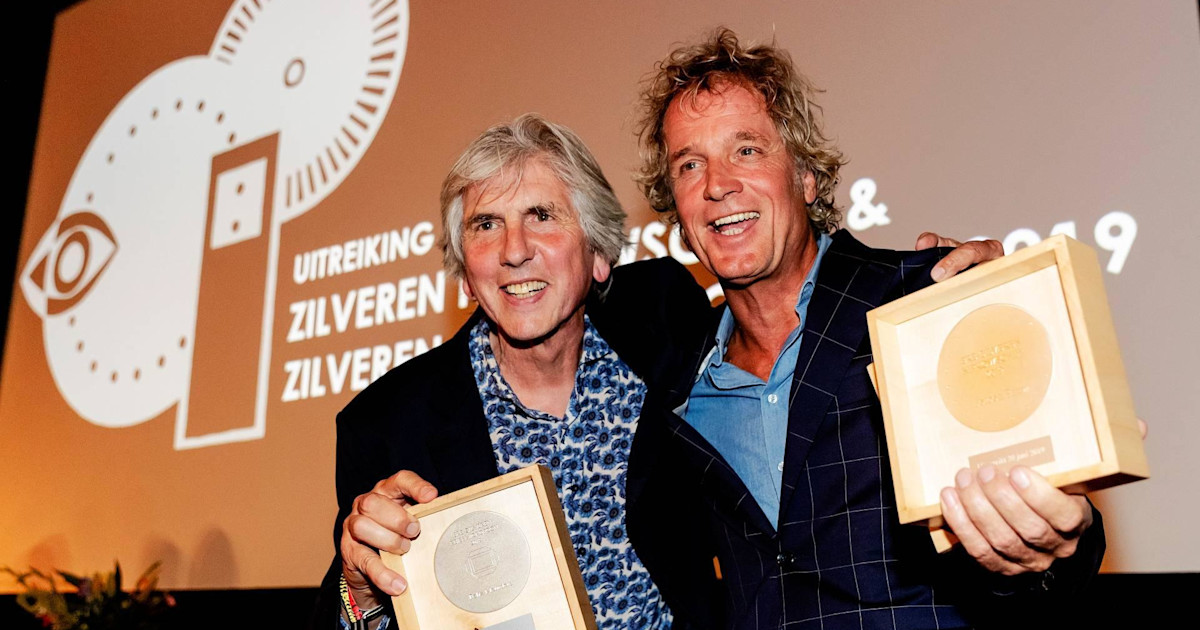 Jiskefet Geëerd Met Ere Zilveren Nipkowschijf, 20 Jaar Na Laatste Uitzending Jiskefet Geëerd Met Ere Zilveren Nipkowschijf, 20 Jaar Na Laatste Uitzending