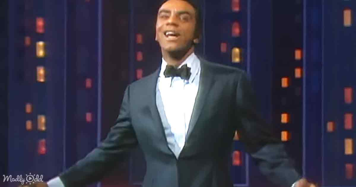 Johnny Mathis Retires From Touring At 89 Due To Memory Issues Johnny Mathis Retires From Touring At 89 Due To Memory Issues