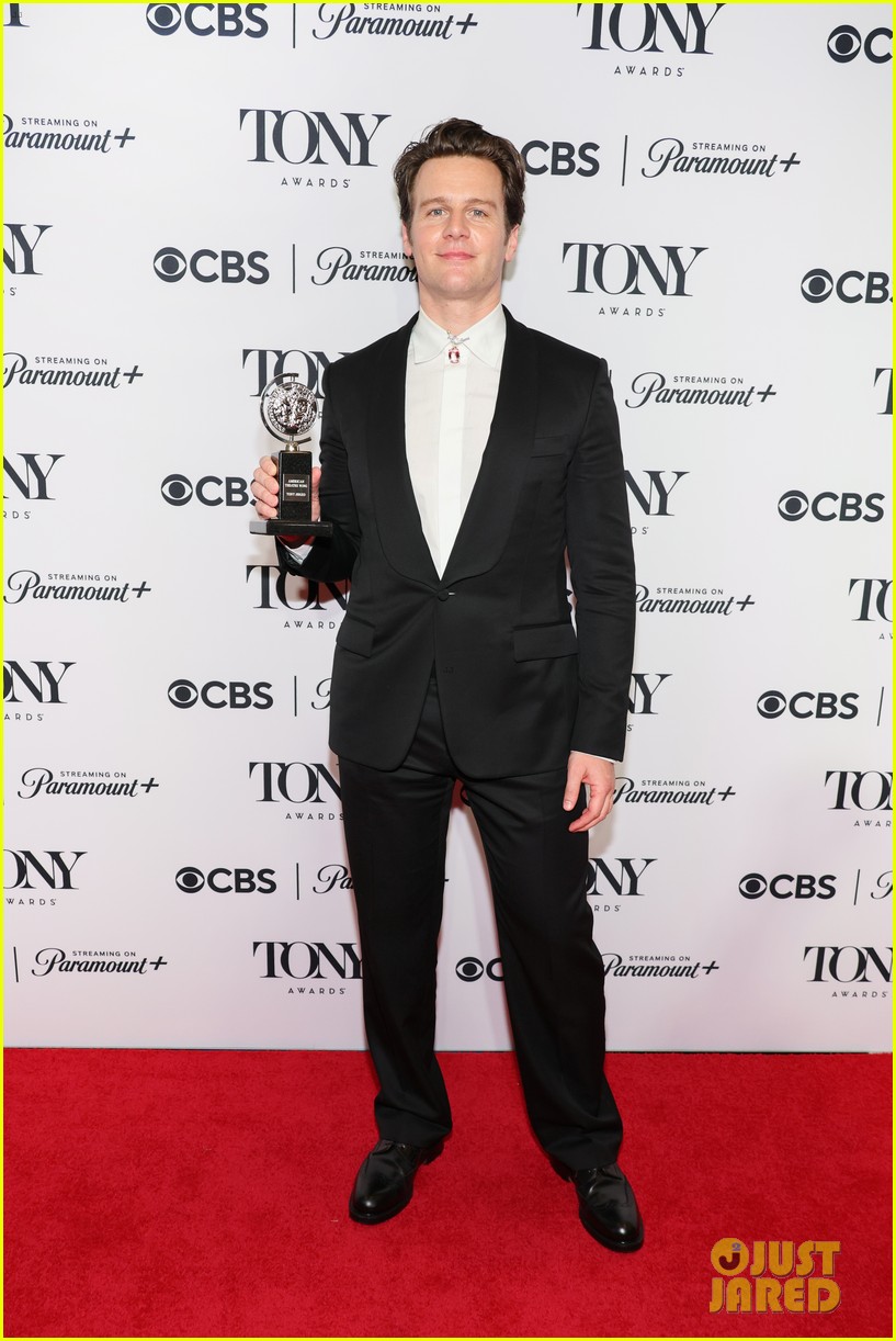 Jonathan Groff And The Tony Awards: Jonathan Groff And The Tony Awards: