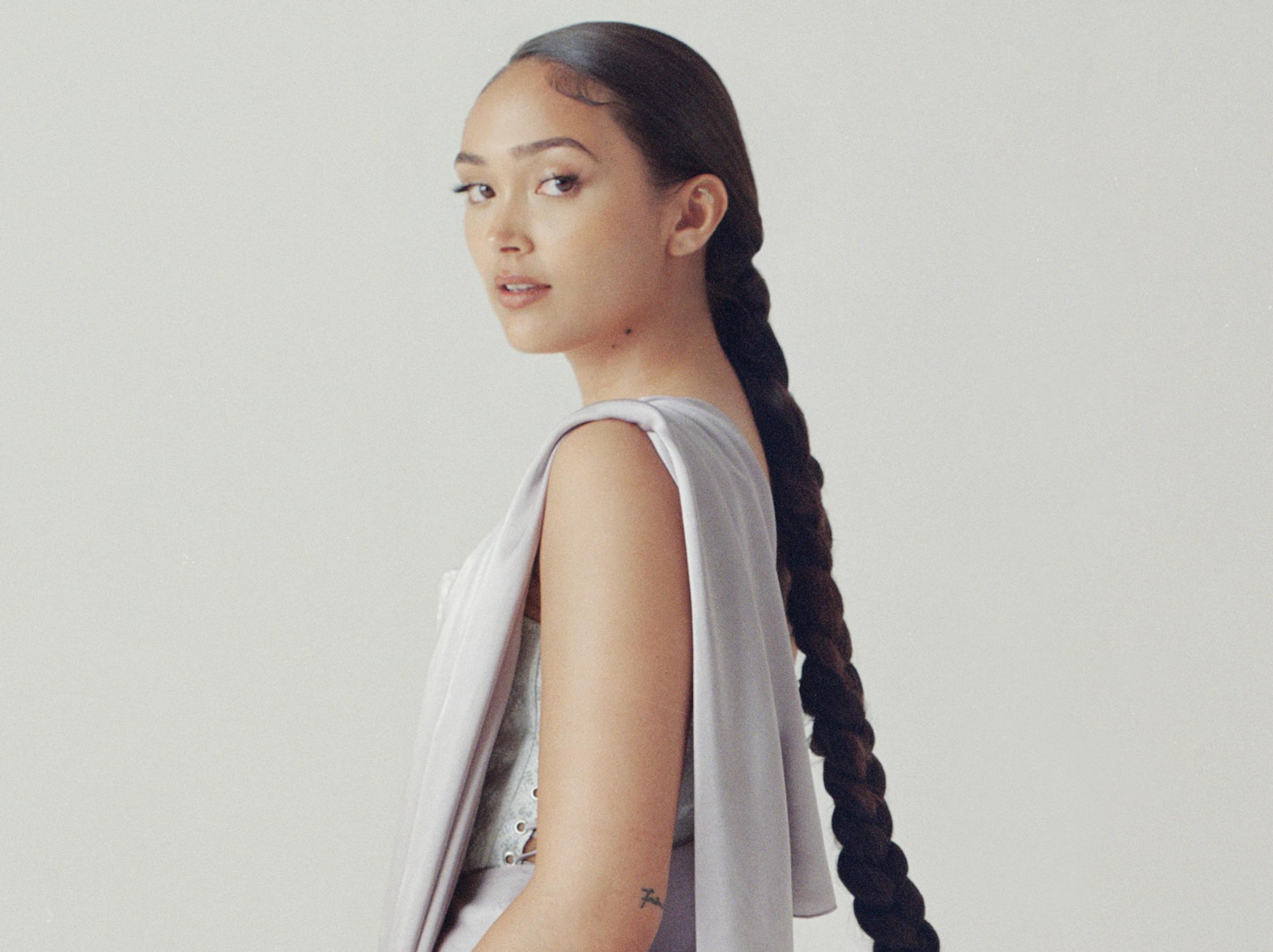 Joy Crookes Unveils New Single: Joy Crookes Unveils New Single: