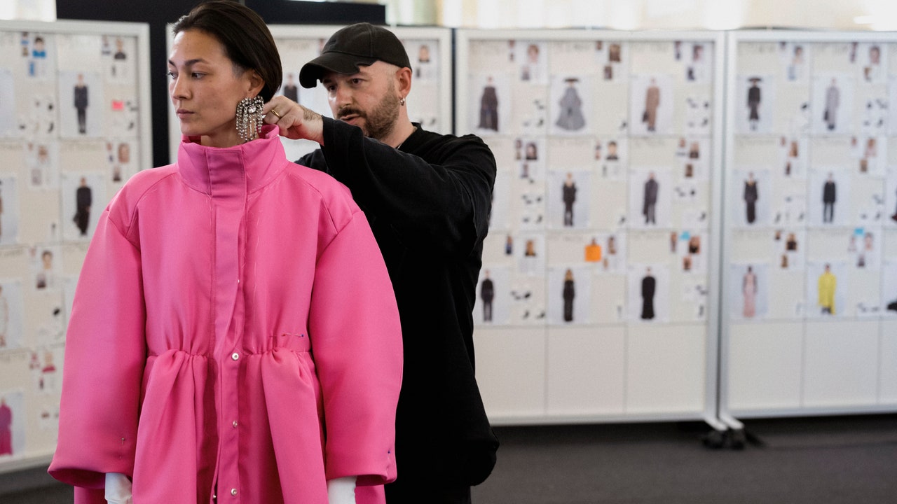 Kering's Gucci Gamble: Demna's Appointment And A Potential $3 Billion Loss Kering's Gucci Gamble: Demna's Appointment And A Potential $3 Billion Loss