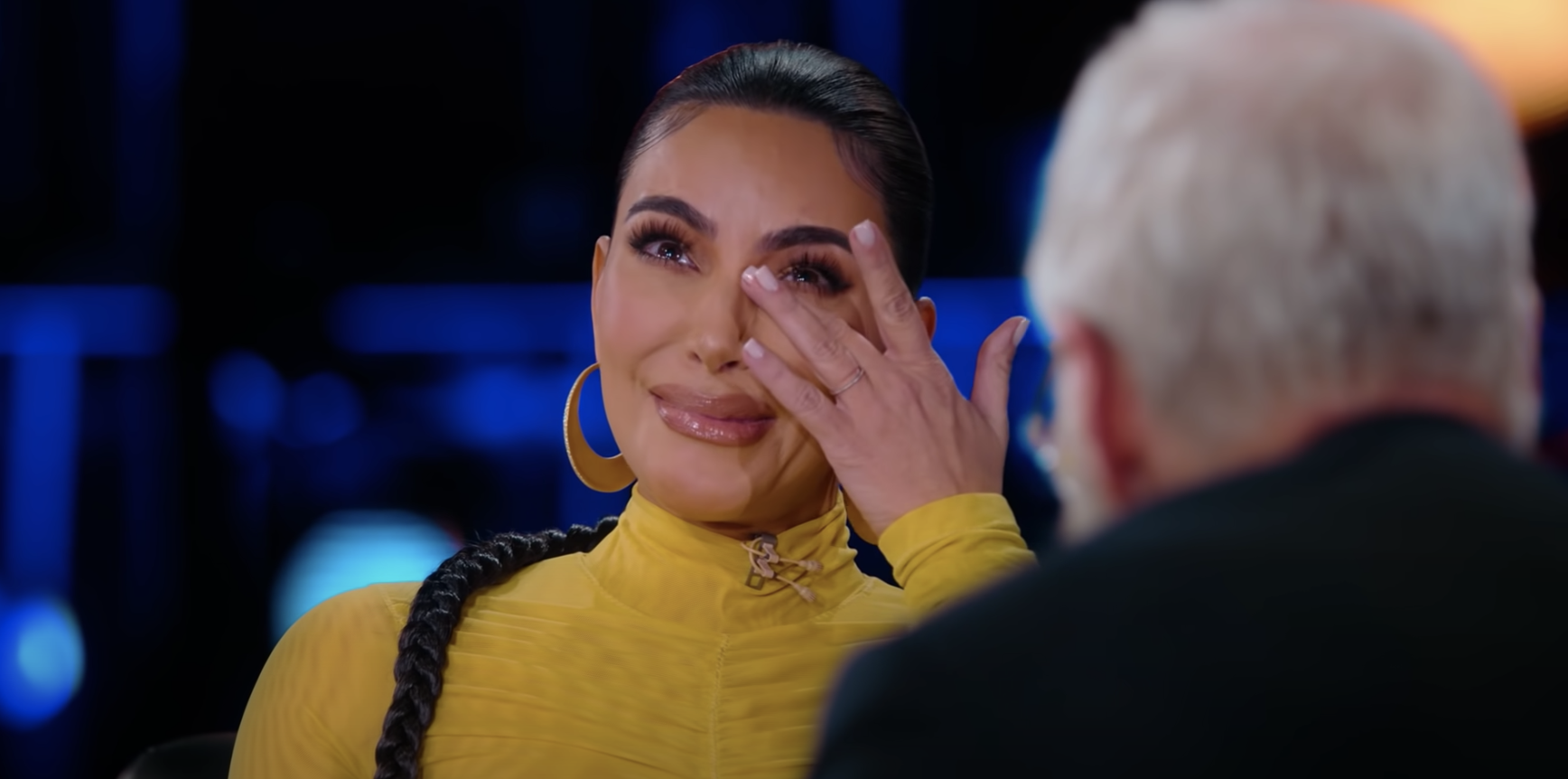 Kim Kardashian Testifies On Near-Fatal Paris Robbery Experience Kim Kardashian Testifies On Near-Fatal Paris Robbery Experience
