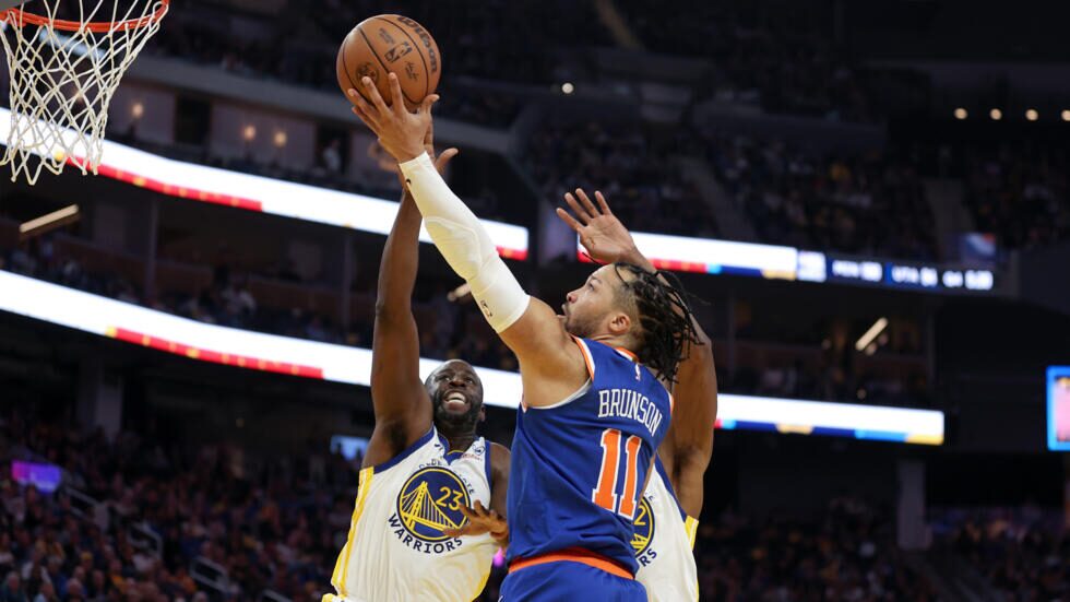 Knicks' Brunson Suffers Ankle Injury, Exits Lakers Game Knicks' Brunson Suffers Ankle Injury, Exits Lakers Game