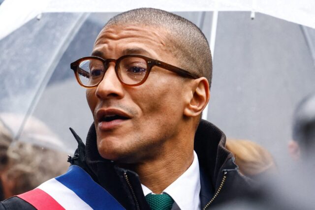 L'École Encerclée : Le Maire De Saint-Ouen, Karim Bouamrane, Face À La Crise Du Trafic De Drogues L'École Encerclée : Le Maire De Saint-Ouen, Karim Bouamrane, Face À La Crise Du Trafic De Drogues