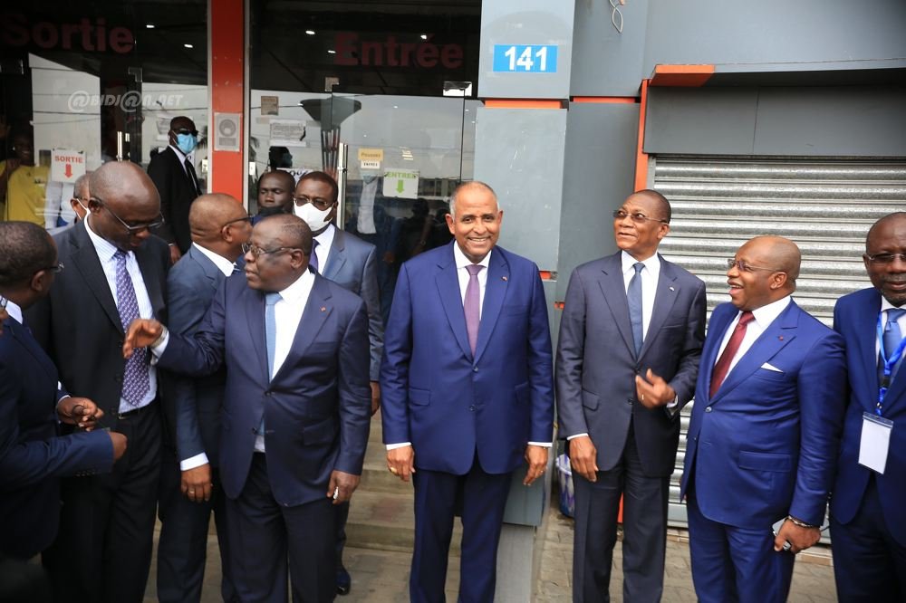 Le Projet D'Adressage D'Abidjan : Un Bilan Positif Le Projet D'Adressage D'Abidjan : Un Bilan Positif