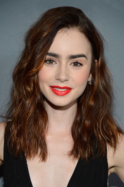 Lily Collins' Stunning Transformation: Bob Haircut, Defined Brows, And Nude Lip Makeup Lily Collins' Stunning Transformation: Bob Haircut, Defined Brows, And Nude Lip Makeup