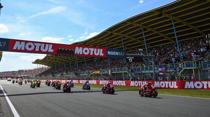 Live Streaming MotoGP Inggris Di Trans7: Saksikan Sprint Race, Rins Vs Marquez
