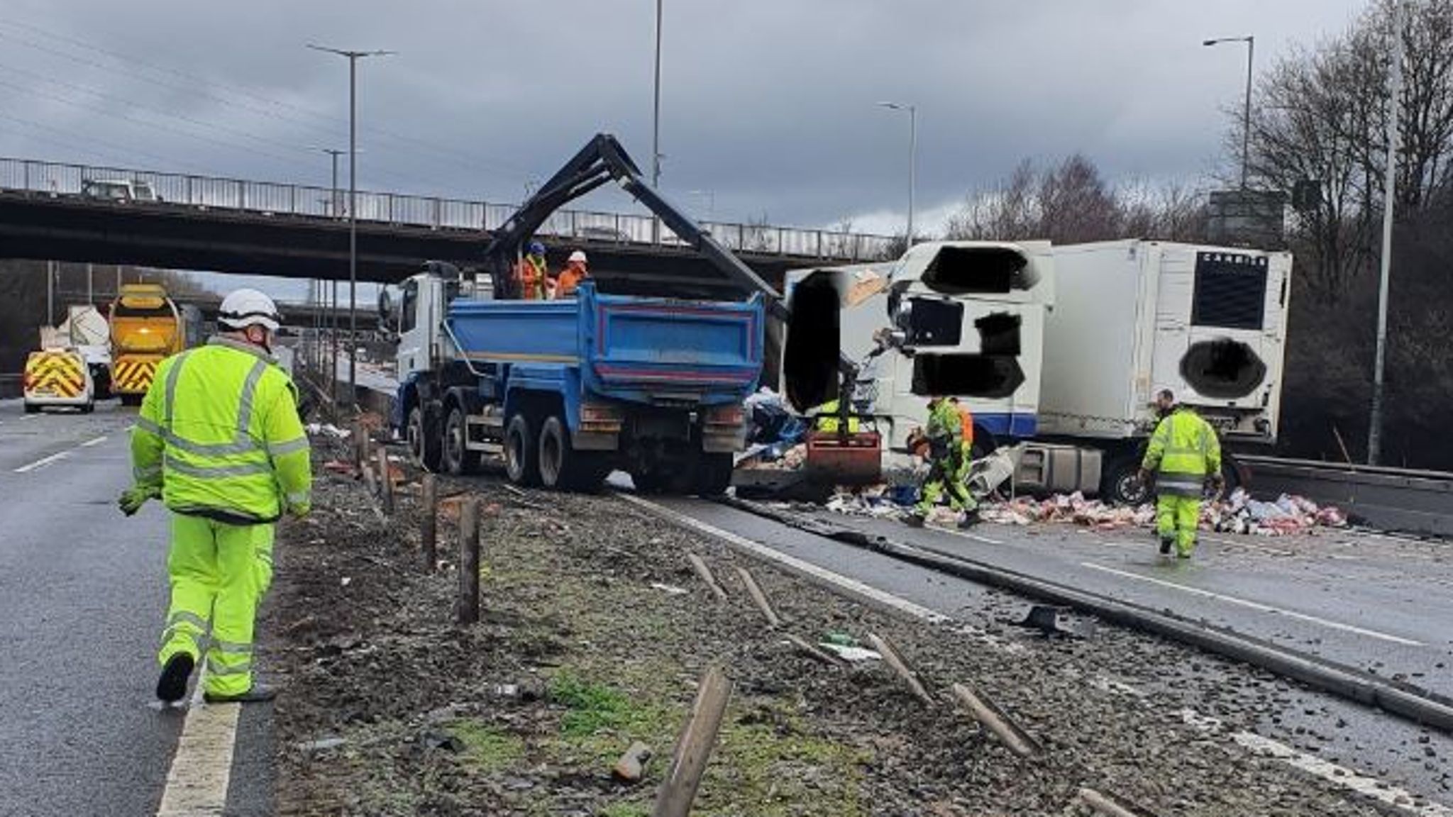 Live Updates: M6 Crash Causes Significant Delays For Drivers Live Updates: M6 Crash Causes Significant Delays For Drivers