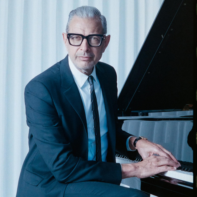 London Palladium: Jeff Goldblum Spring Concert With Mildred Snitzer Orchestra London Palladium: Jeff Goldblum Spring Concert With Mildred Snitzer Orchestra